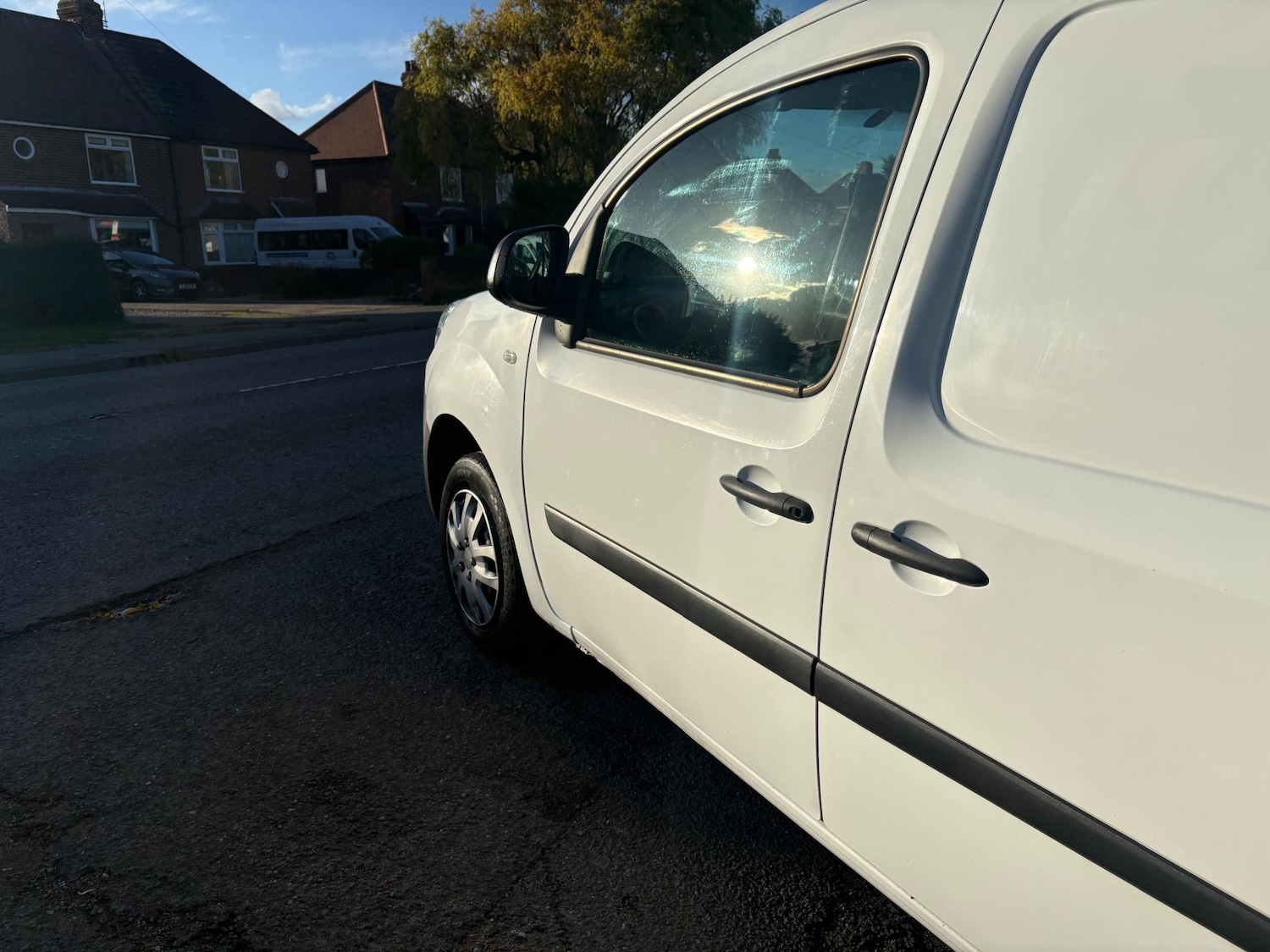 Used Renault Kangoo 2015 for sale - 76421928: Photo 8