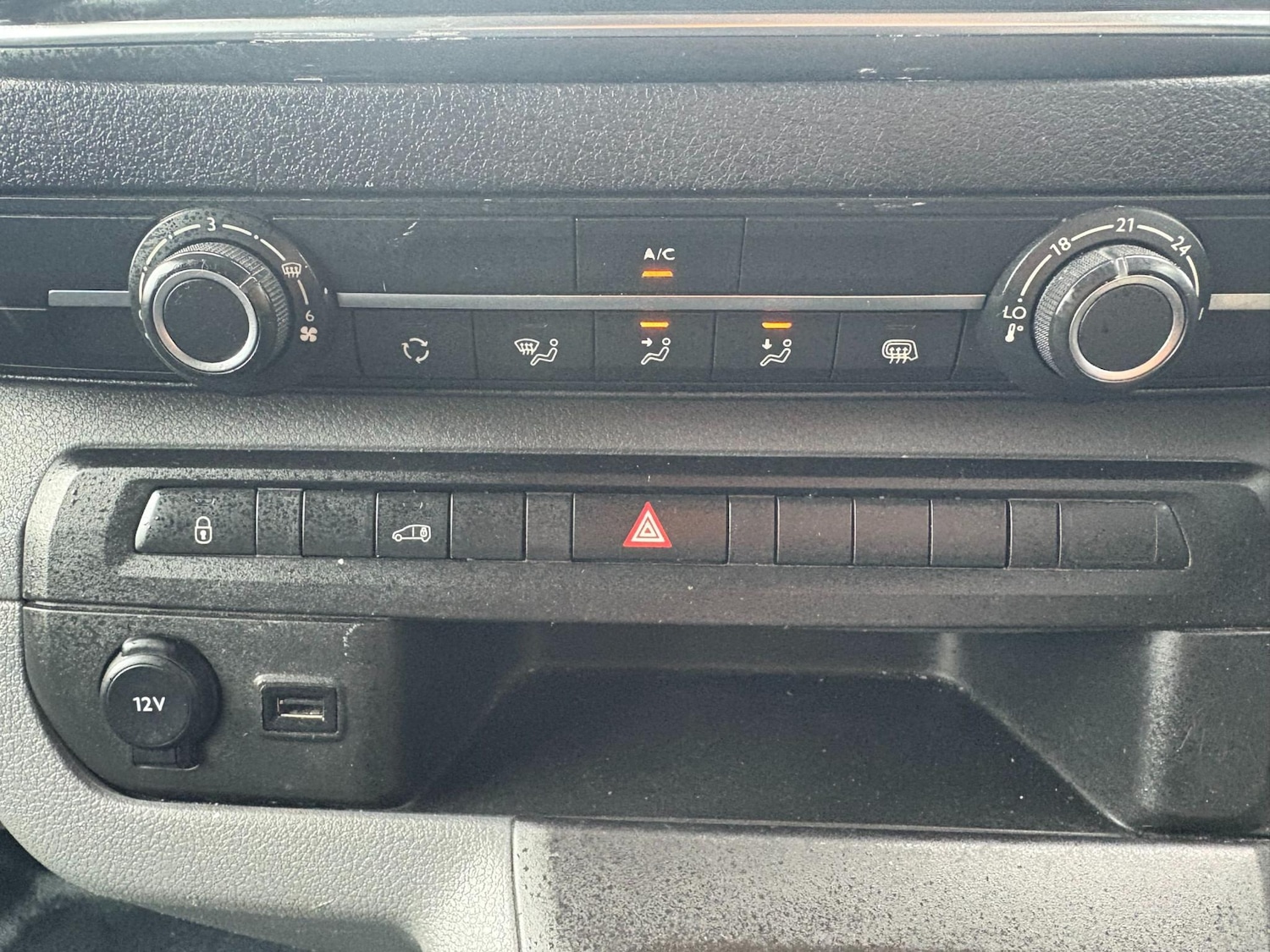 Used Peugeot Expert 2020 for sale - 76196961: Photo 25