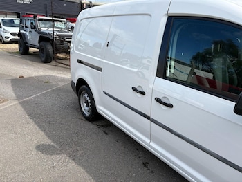 Used Volkswagen Caddy Maxi 2020 for sale - 78299247: Photo