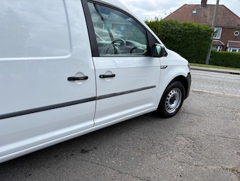 Used Volkswagen Caddy Maxi 2020 for sale - 78299247: Photo