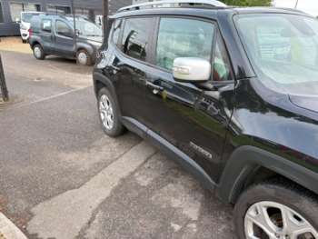 Used Jeep Renegade 2016 for sale - 74805670: Photo