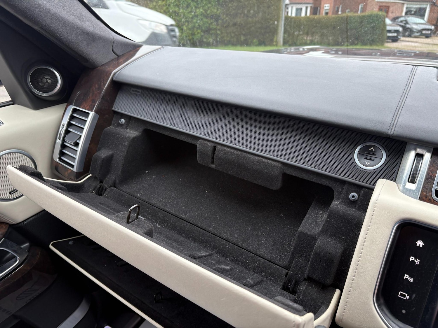 Used Land Rover Range Rover 2016 for sale - 77791676: Photo 38