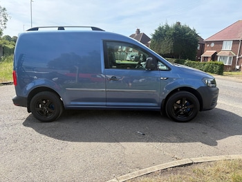 Used Volkswagen Caddy 2018 for sale - 78757691: Photo