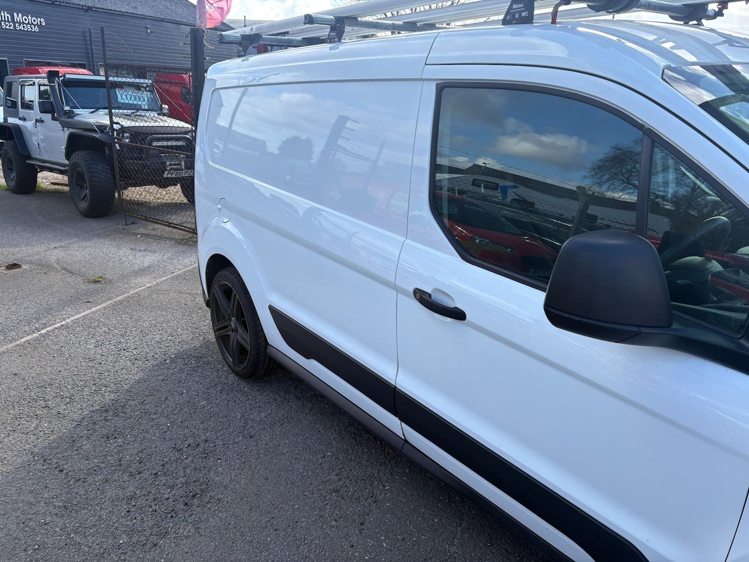 Used Ford Transit Connect 2017 for sale - 78217976: Photo 2