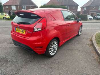 Used Ford Fiesta Van 2017 for sale - 74486277: Photo