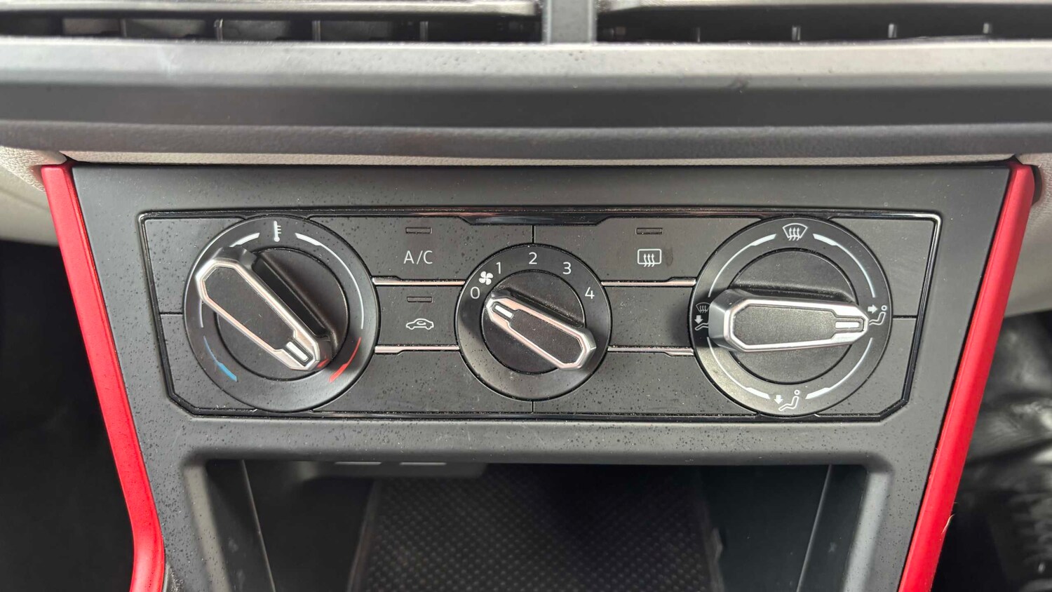 Used Volkswagen Polo 2019 for sale - 77856611: Photo 24