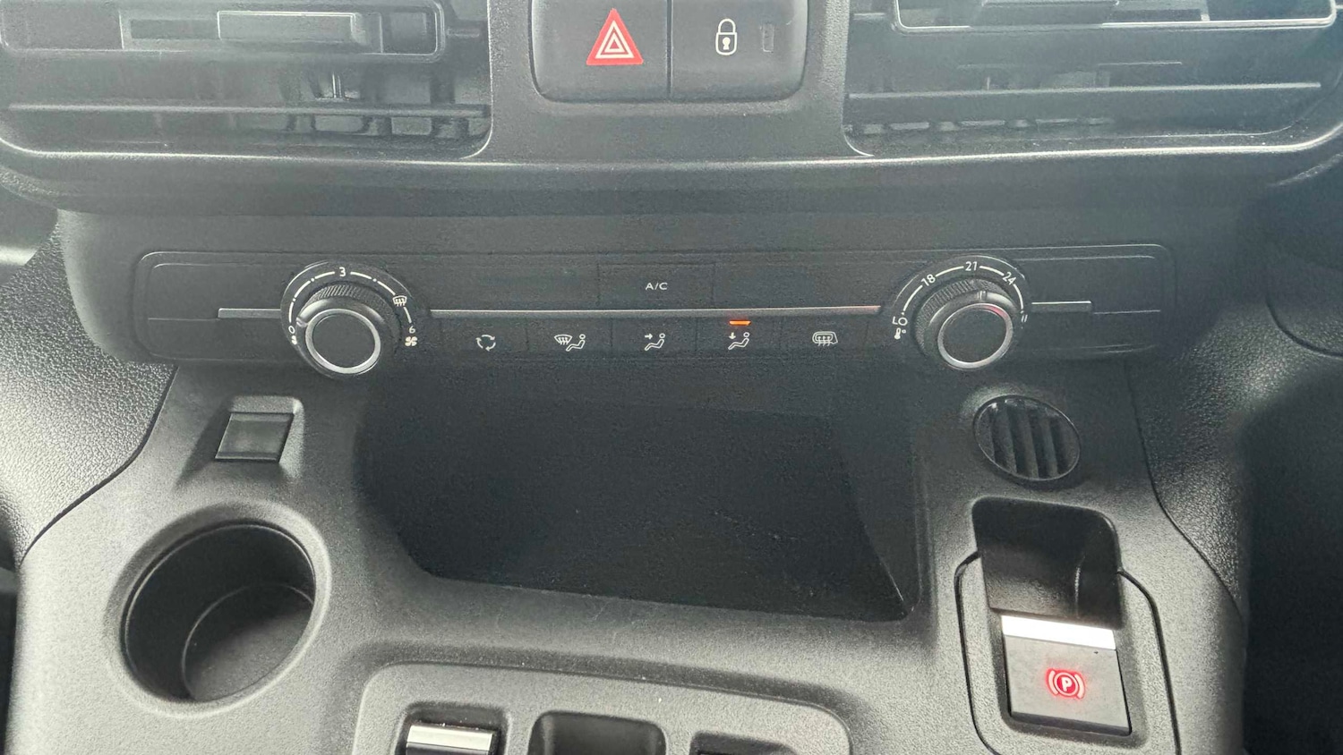 Used Citroen Berlingo 2024 for sale - 78188169: Photo 18