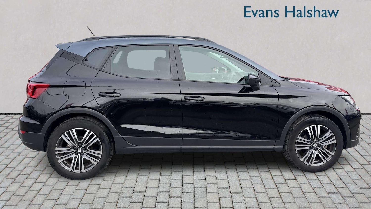 Used SEAT Arona for sale - 77861424: Photo 2