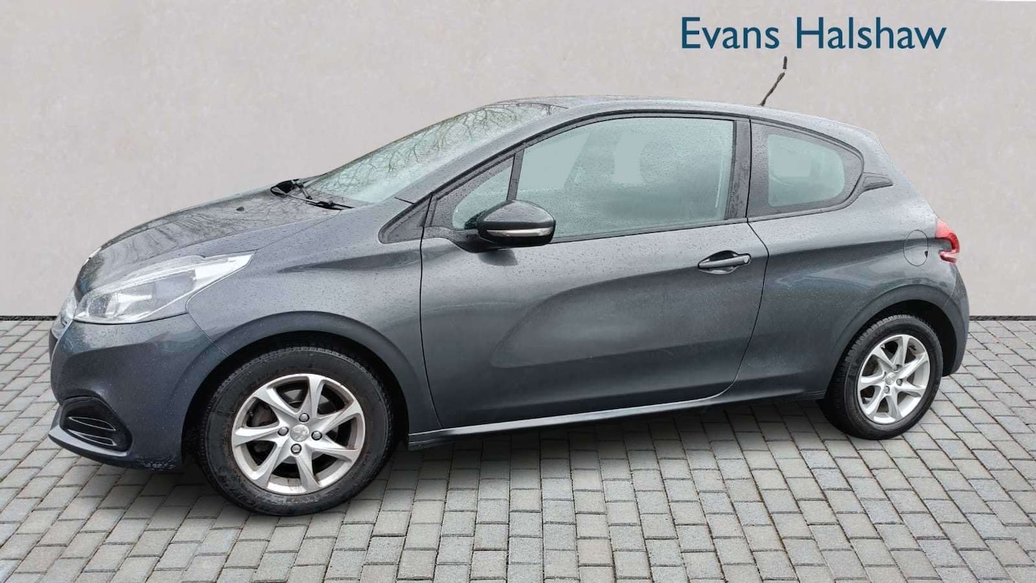 Used Peugeot 208 2016 for sale - 78077131: Photo 4