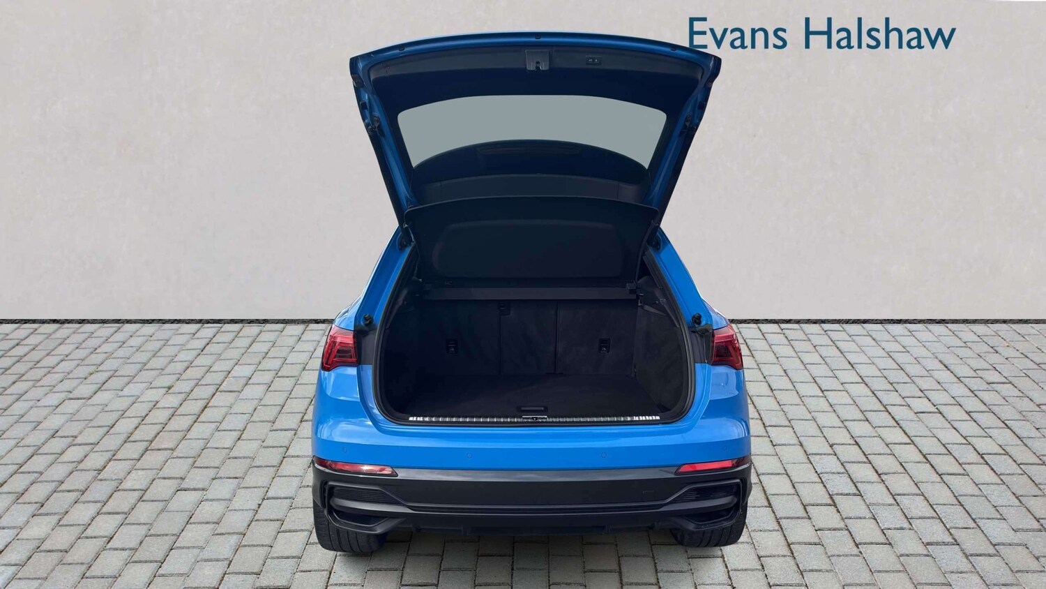 Used Audi Q3 2020 for sale - 77858612: Photo 10