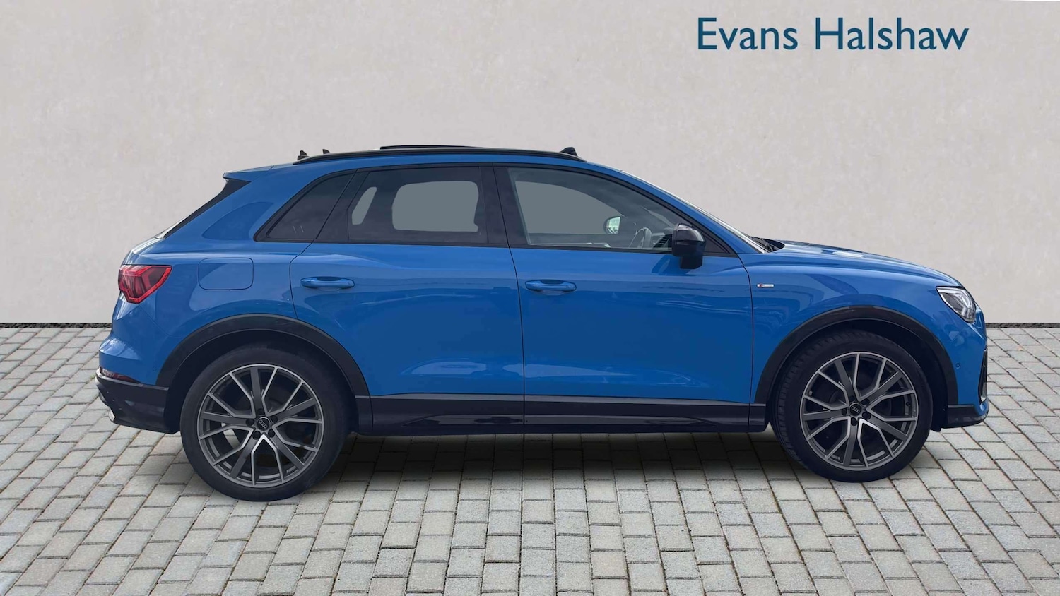 Used Audi Q3 2020 for sale - 77858612: Photo 2