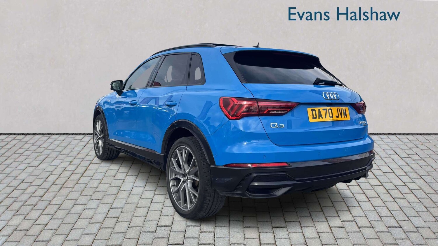 Used Audi Q3 2020 for sale - 77858612: Photo 6