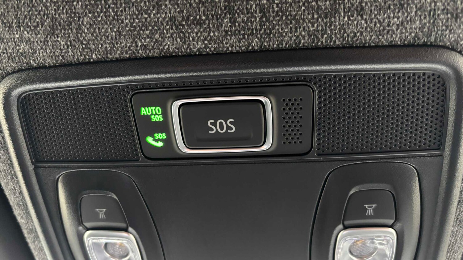 Used Renault Clio for sale - 77860578: Photo 25