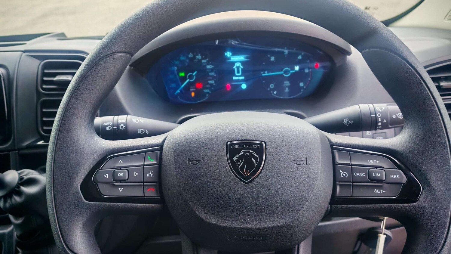 Used Peugeot Boxer 2025 for sale - 77942852: Photo 19