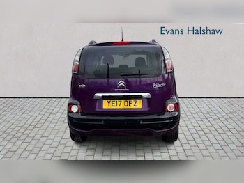 Used Citroen C3 Picasso 2017 for sale - 77859884: Photo