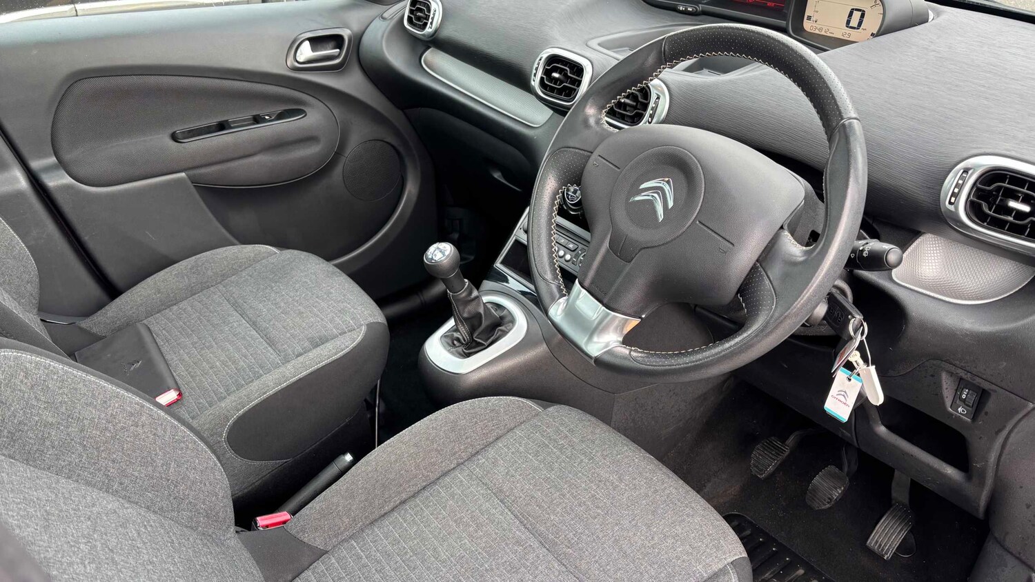 Used Citroen C3 Picasso for sale - 77859884: Photo 8