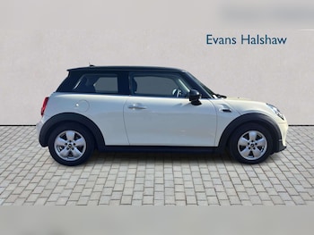Used MINI Hatch 2018 for sale - 79118170: Photo