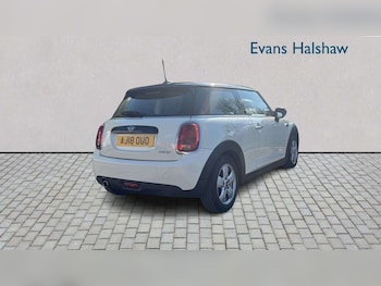 Used MINI Hatch 2018 for sale - 79118170: Photo