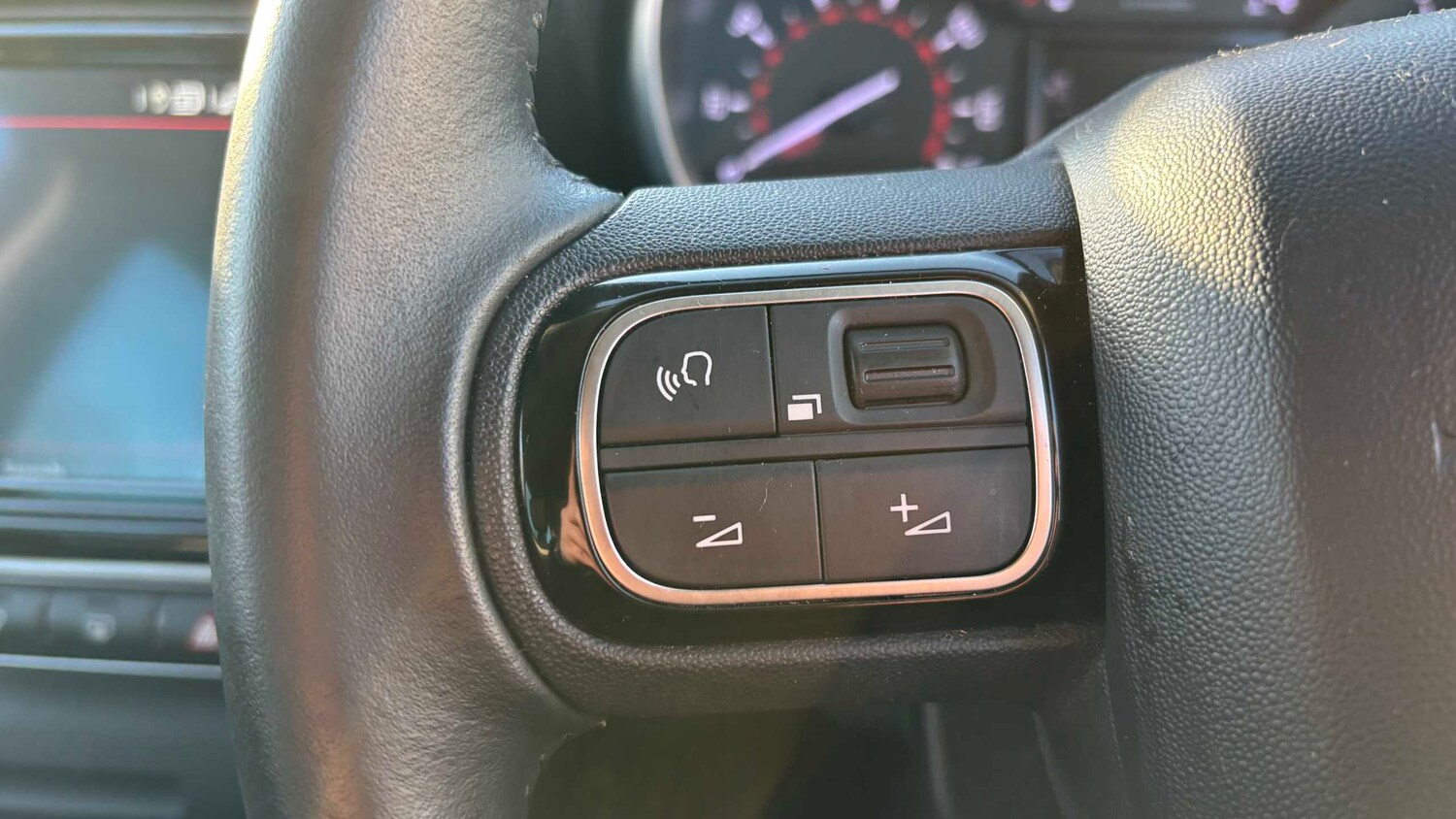 Used Citroen C3 Aircross for sale - 77861753: Photo 16