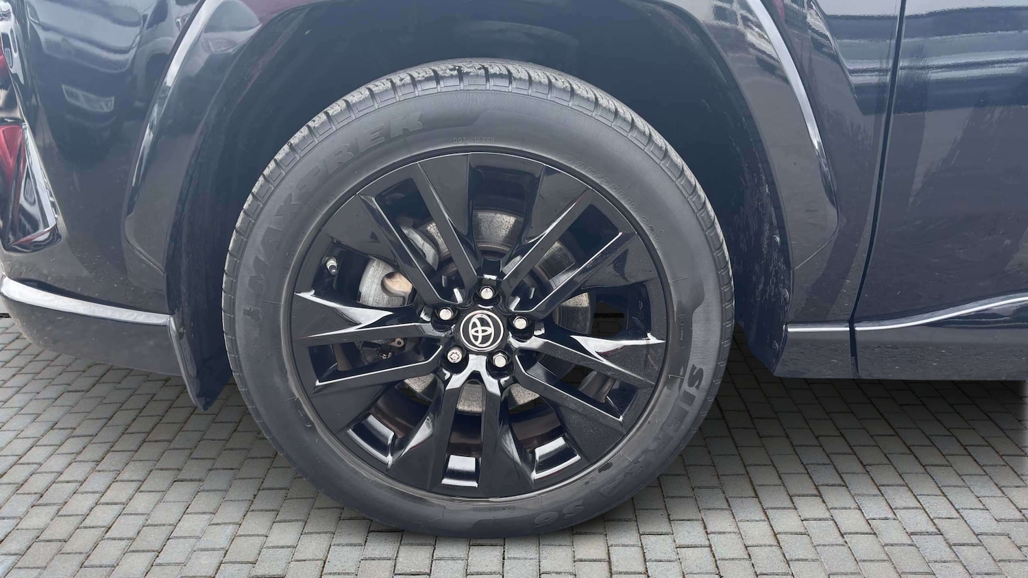 Used Toyota RAV4 2021 for sale - 77856632: Photo 3