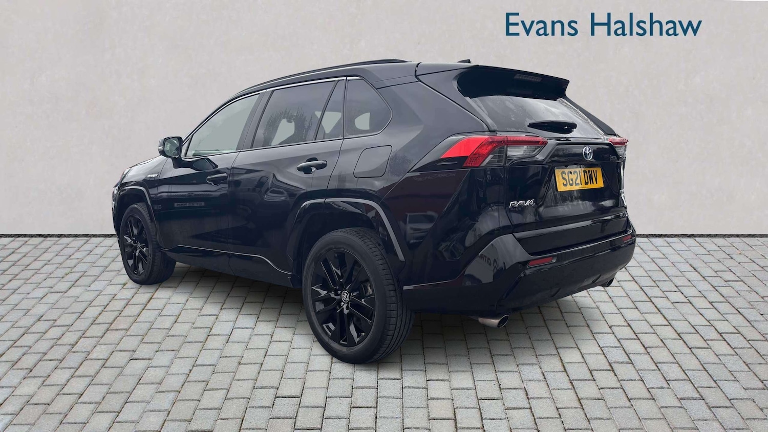 Used Toyota RAV4 2021 for sale - 77856632: Photo 4