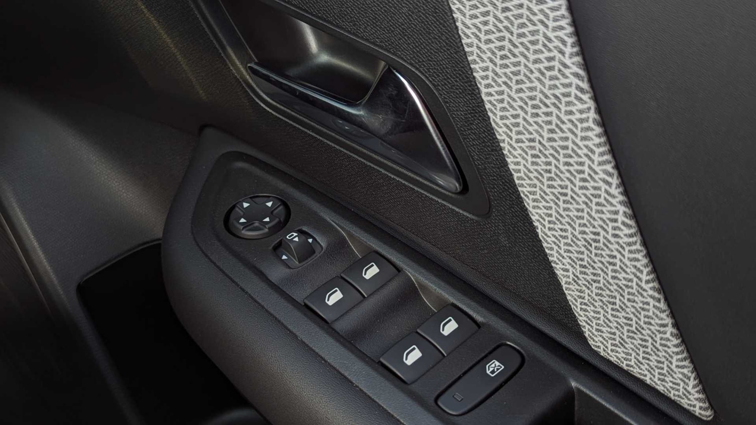 Used Citroen C4 for sale - 77861533: Photo 34