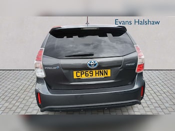 Used Toyota Prius+ 2020 for sale - 78519507: Photo