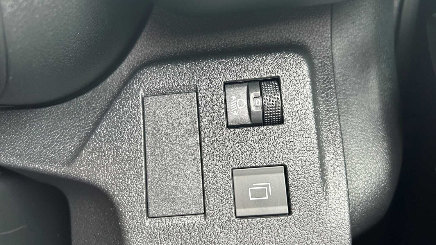 Used BMW 5 Series 2025 for sale - 77856645: Photo 32