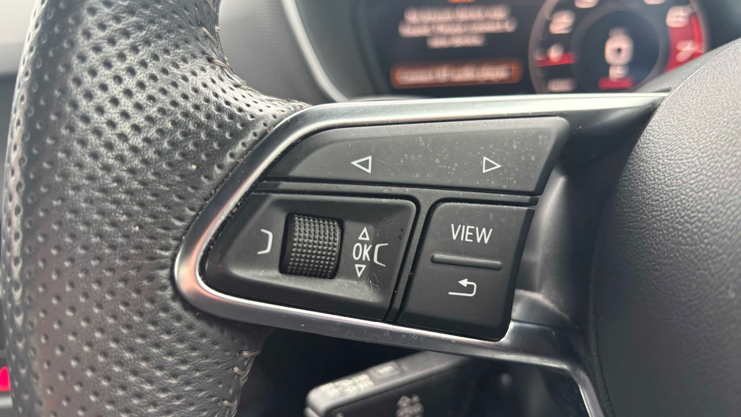 Used Audi TT for sale - 77861227: Photo 17