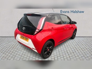 Used Toyota AYGO 2018 for sale - 79364710: Photo