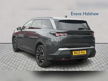 Used Peugeot 5008 2025 for sale - 79486558: Photo