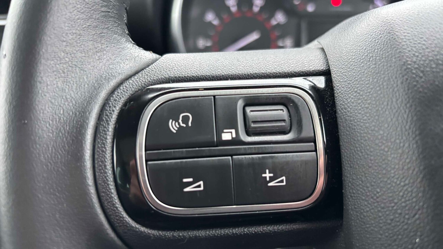 Used Citroen C3 Aircross for sale - 77861068: Photo 16