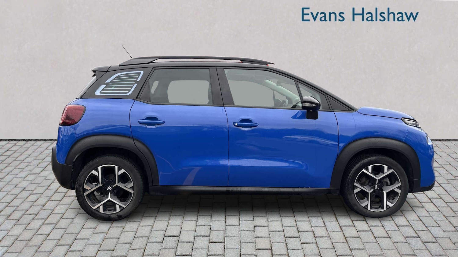 Used Citroen C3 Aircross for sale - 77861409: Photo 2