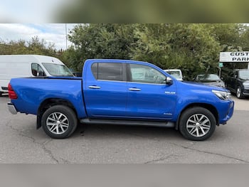 Used Toyota Hilux 2020 for sale - 79825073: Photo