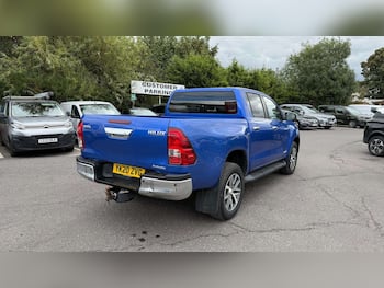 Used Toyota Hilux 2020 for sale - 79825073: Photo