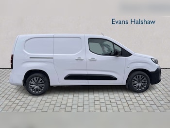 Used Peugeot Partner 2024 for sale - 77858989: Photo
