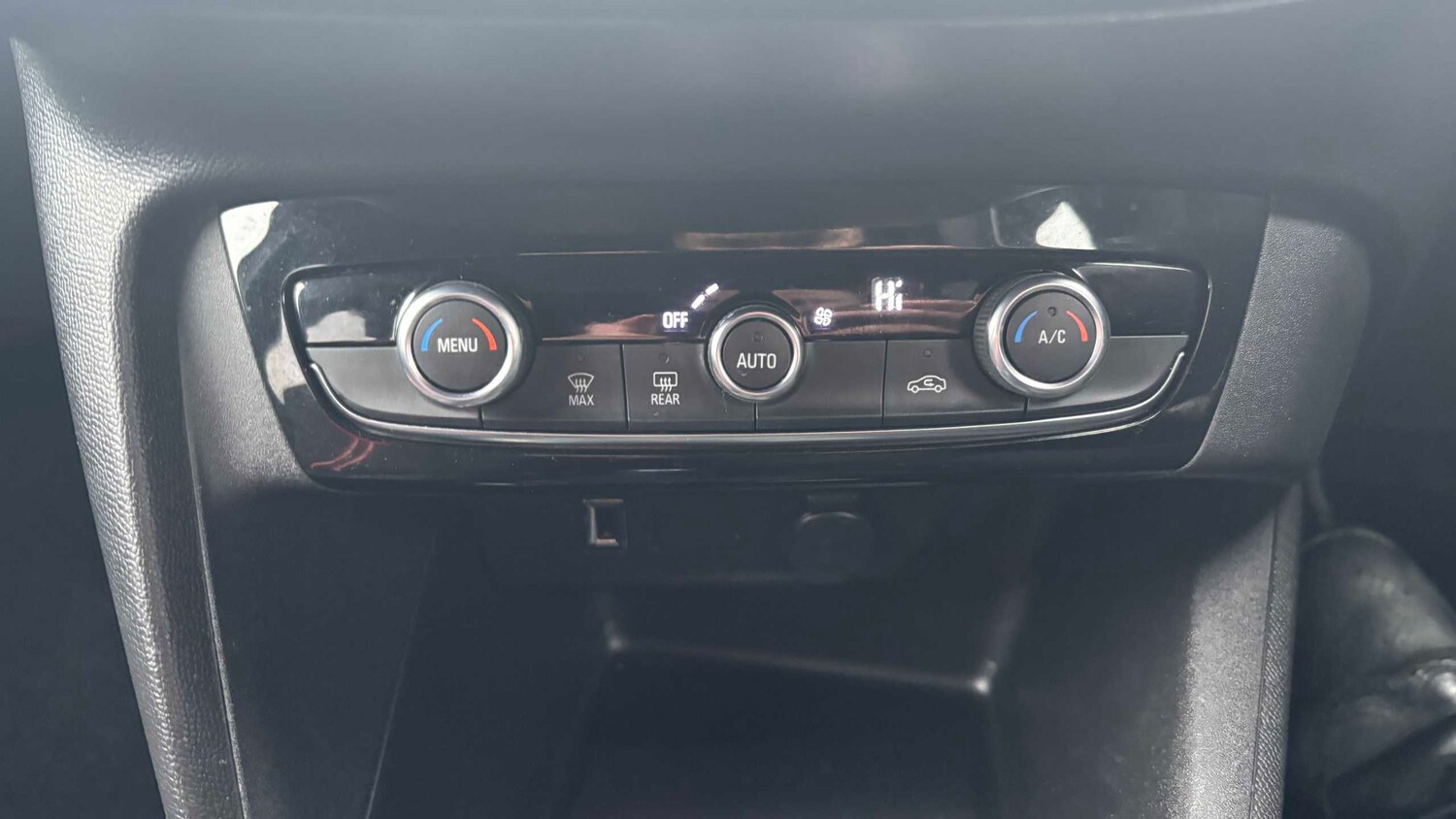 Used Vauxhall Corsa for sale - 77862157: Photo 17