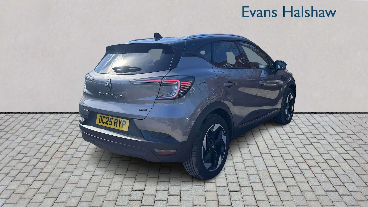 Used Renault Captur 2025 for sale - 78118779: Photo 5