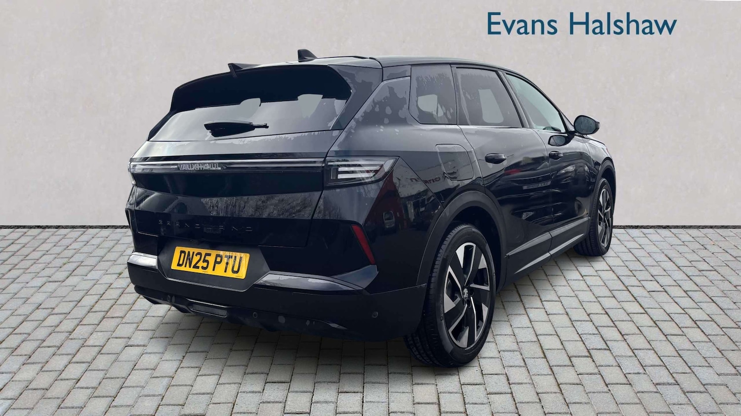 Used Vauxhall Grandland for sale - 77860159: Photo 5