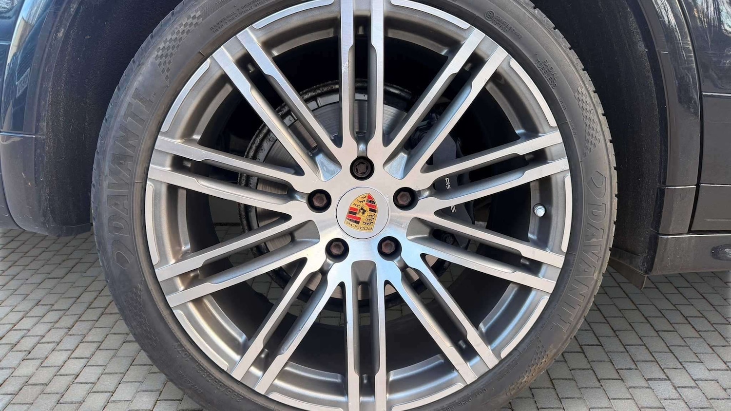 Used Porsche Cayenne for sale - 78161210: Photo 5