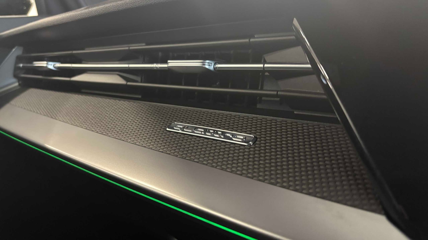 Used Audi RS3 2023 for sale - 78149075: Photo 28