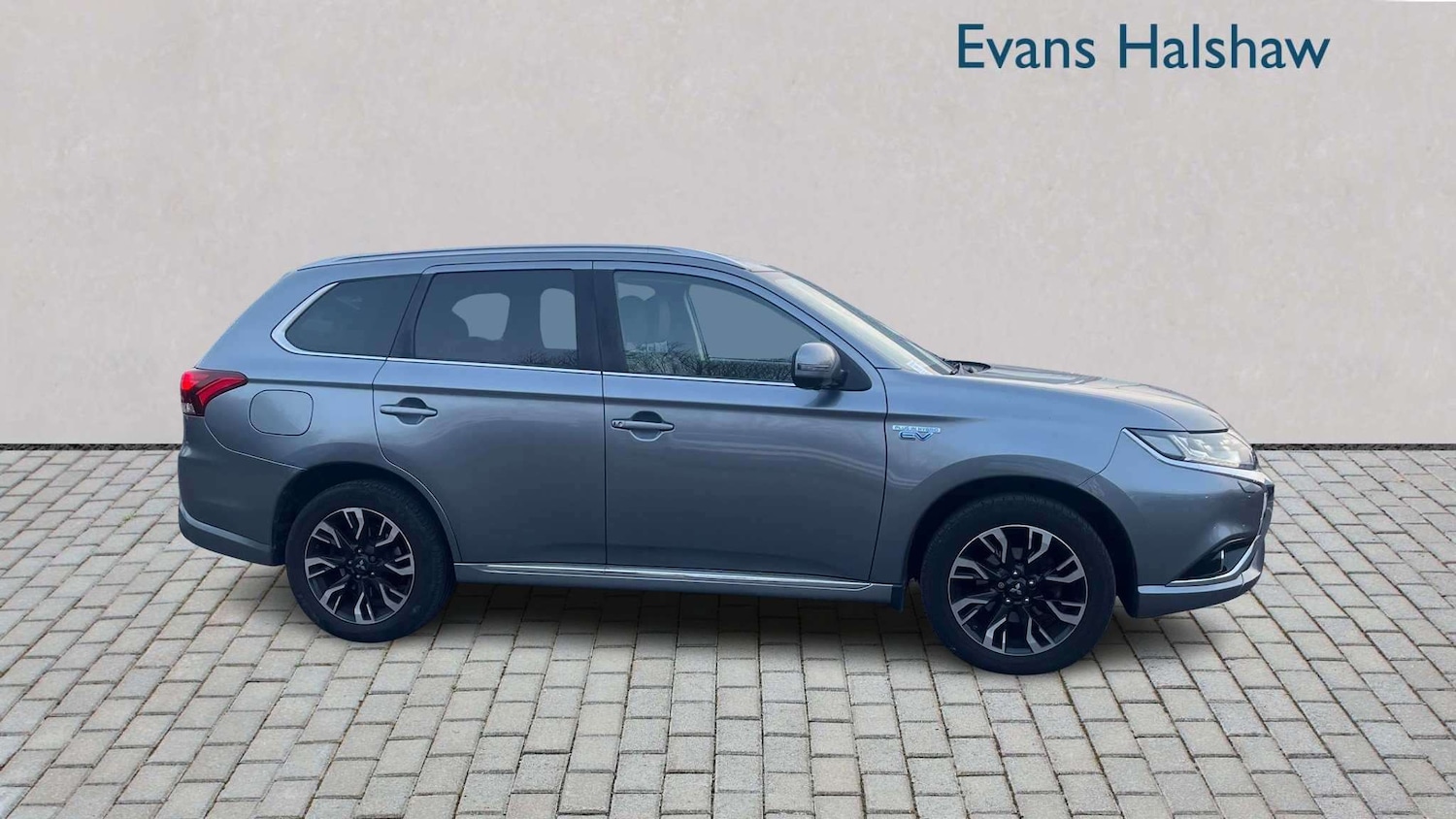 Used Mitsubishi Outlander for sale - 77862132: Photo 4