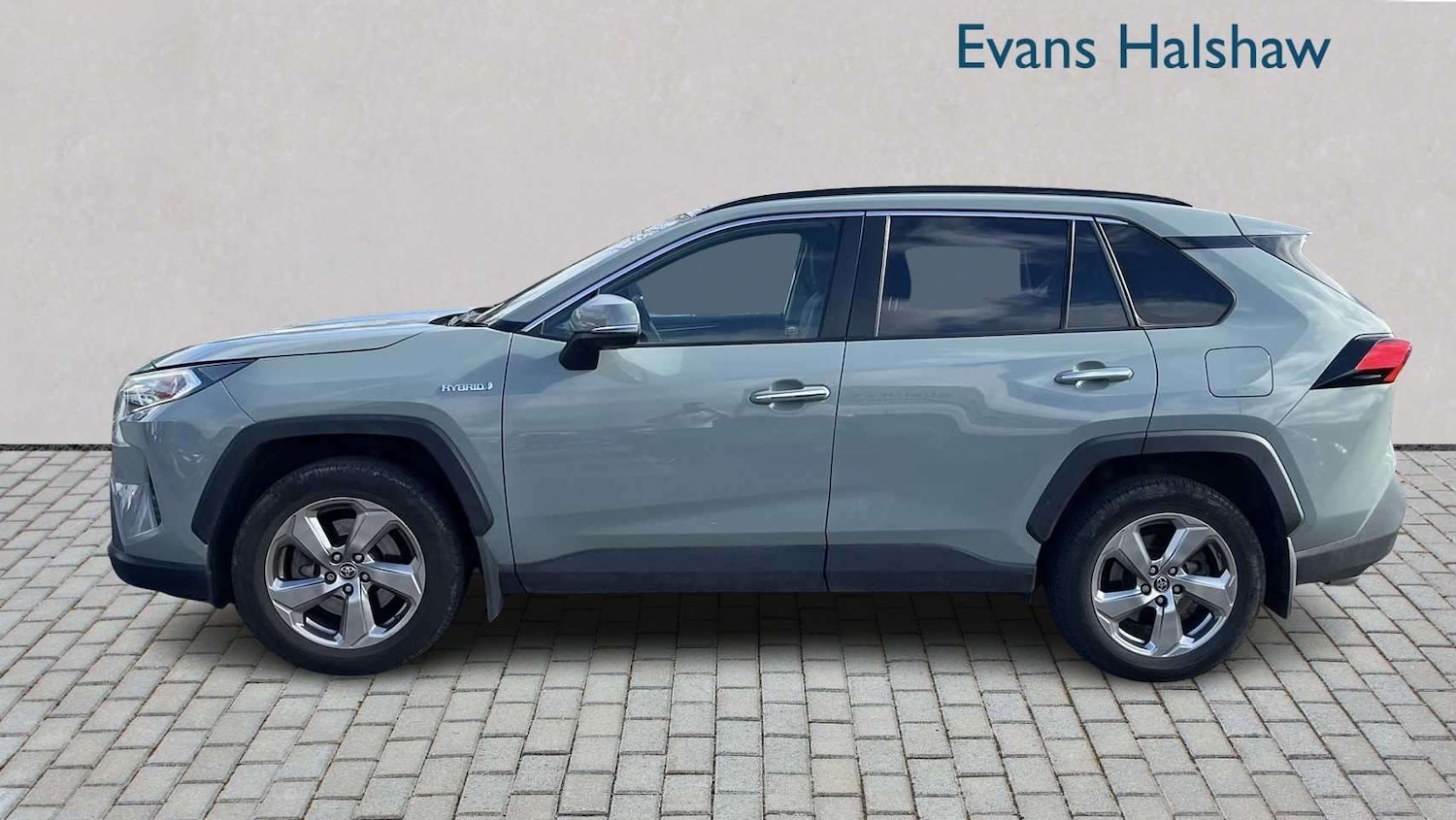 Used Toyota RAV4 for sale - 78090083: Photo 4