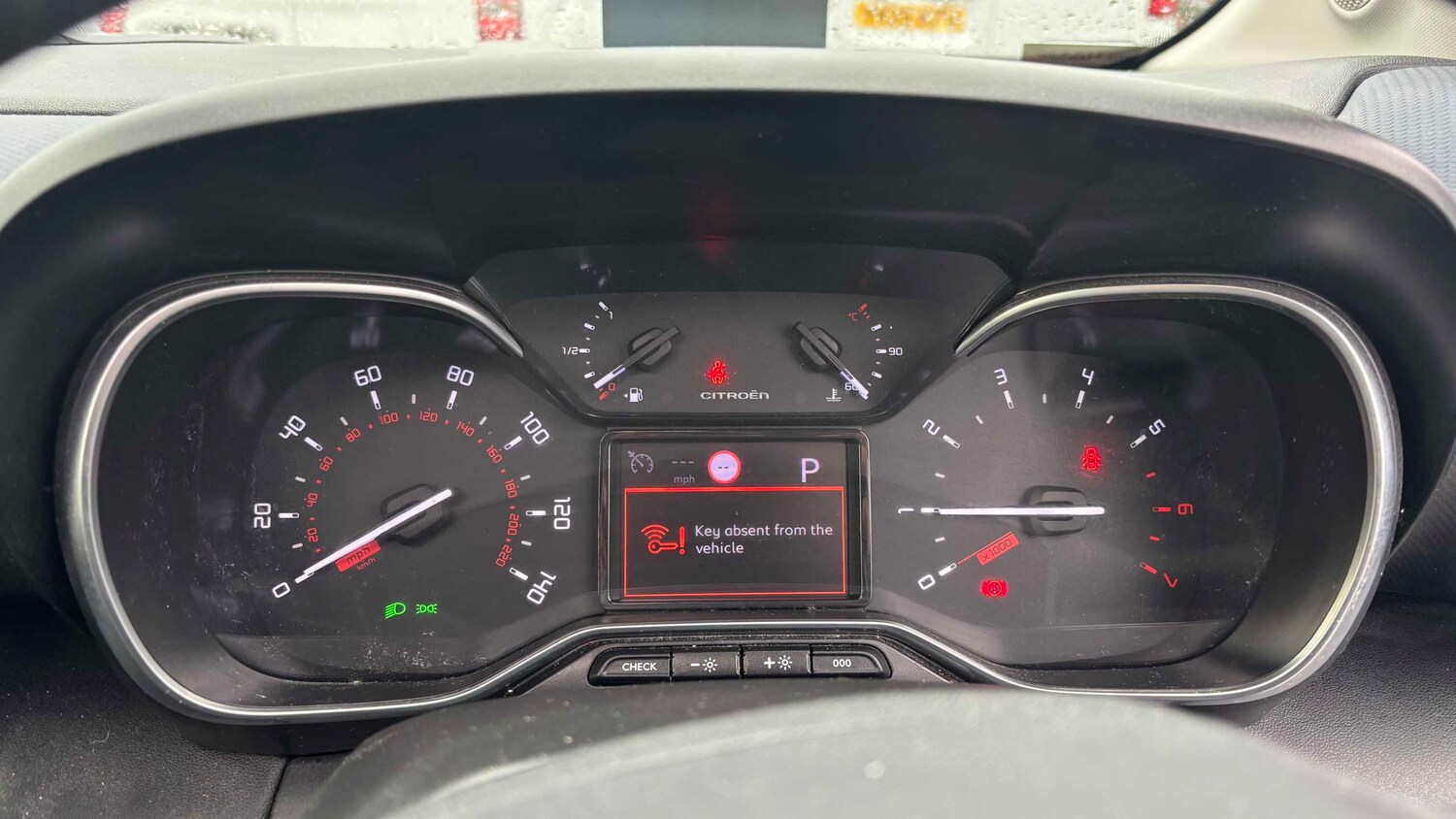 Used Citroen C3 Aircross for sale - 77859184: Photo 13