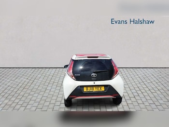 Used Toyota AYGO 2018 for sale - 78774640: Photo