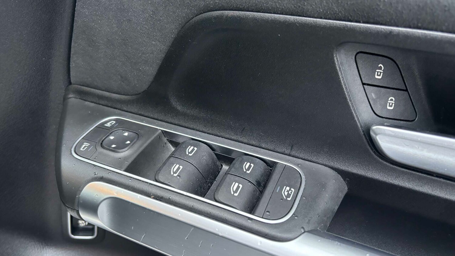 Used Mercedes-Benz GLB for sale - 77858143: Photo 16