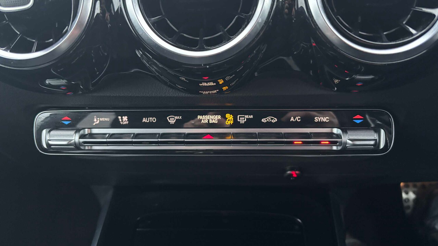 Used Mercedes-Benz GLB for sale - 77858143: Photo 20