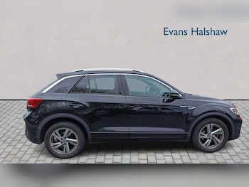 Used Volkswagen T-Roc 2023 for sale - 78591604: Photo
