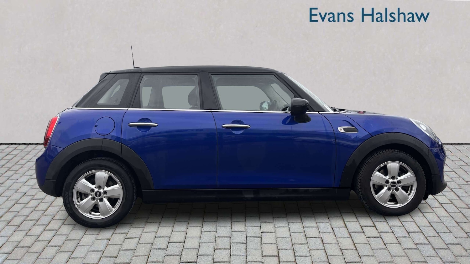 Used MINI Hatch 2020 for sale - 77858114: Photo 2