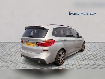 Used BMW 2 Series 2016 for sale - 78732188: Photo